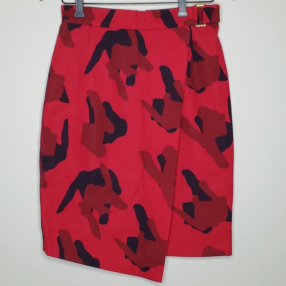 H&M Dresses & Skirts - H&M Red Leopard Print Wrap Skirt Career, sz 8